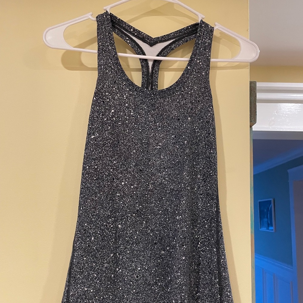 Lululemon size 2 racer back tank top